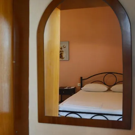 Homestay Anestis House Sarti
